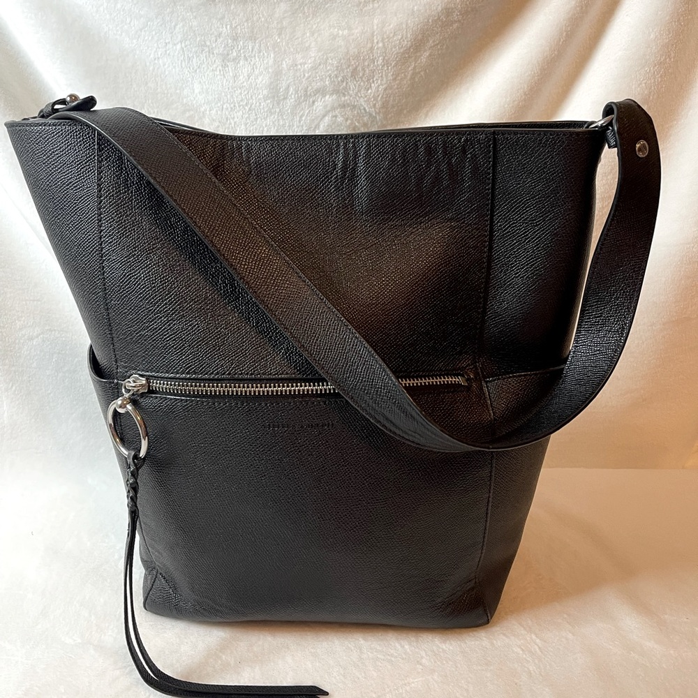 Rebecca Minkoff single strap shoulder bag, EUC